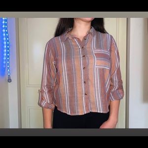 Botton down long sleeve shirt